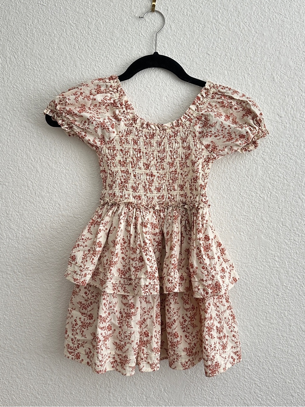 NoraLee sz 6 girls - Floral Smocked Tiered Girls Dress - Cream with Rust Floral
